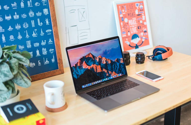 Your New Work-from-Home Reality: 5 Tips for B2B Companies in Transition