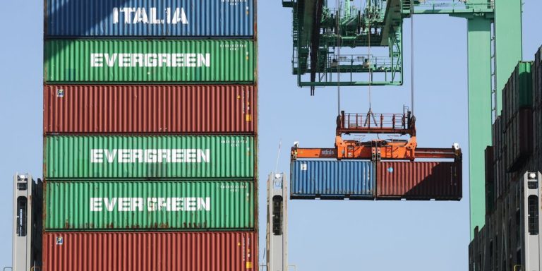 U.S. Exporters Coming Up Empty in Scramble for Outbound Containers